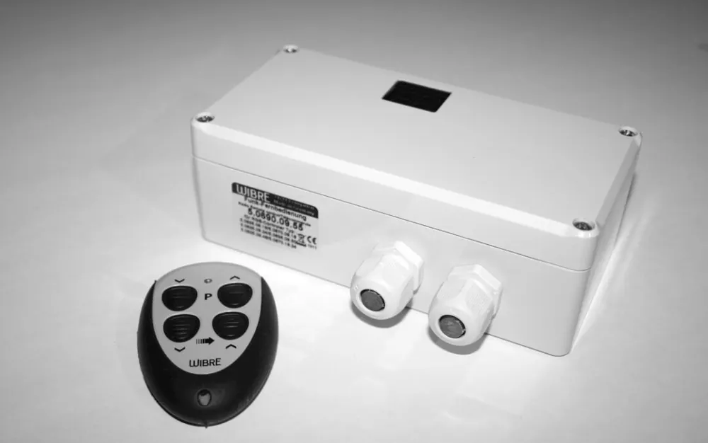 Wibre Fernbedienung für Wibre-RGB- und RGBW-Controller34 Programmplätze Handsender und Empfänger Sonderaktion
