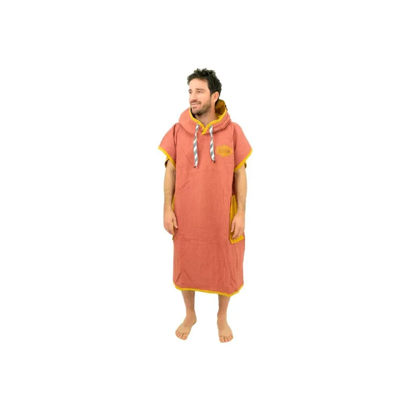 Echt Poncho All In Classic Light Dark Red