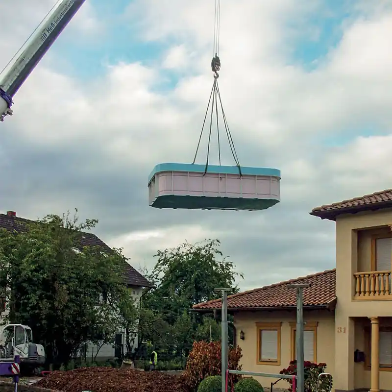 Kranentladung vom Poolspecialpool max. 48 Meter Ausleger Neu Im Sortiment