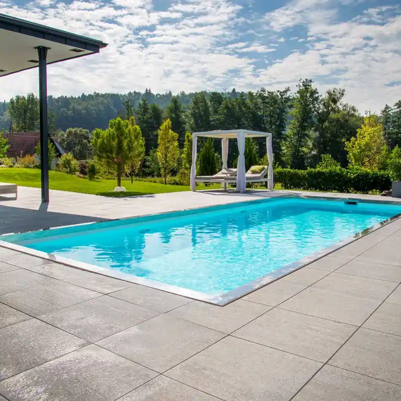 Abverkauf Polypropylen Pool Komplettset mit Skimmer | 3,10 x 6,10 x 1,50 m | inkl. Handlauf & Wandisolierung