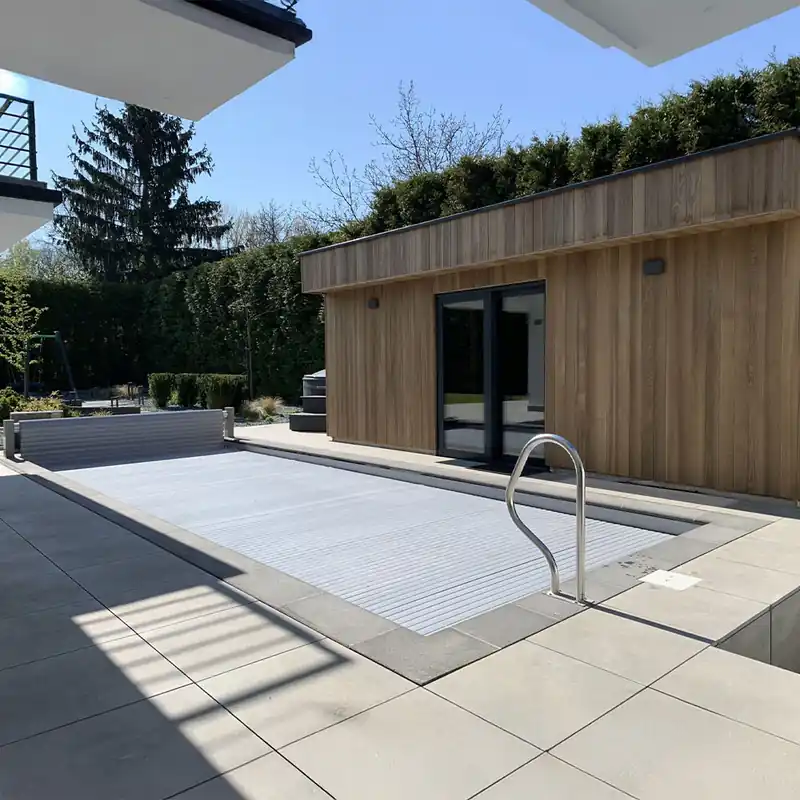 Abverkauf Automatische Rollladenabdeckung Harmony für Rechteckbecken 600 x 300 cm PVC blau
